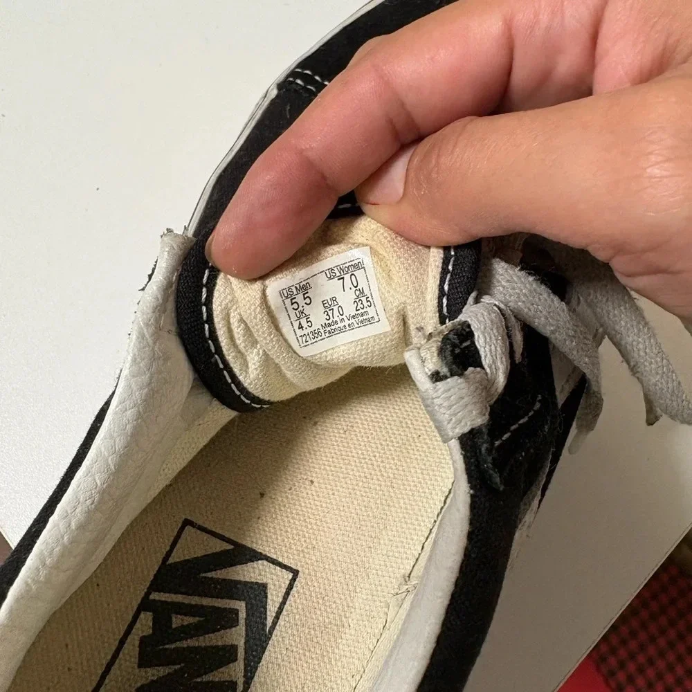 Vans Unisex Sports Shoes-Skateboarding Slippers Size7